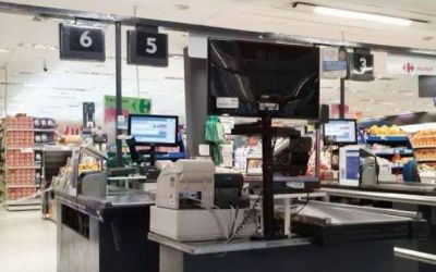Domingo, cerrado: empleados de comercio buscan el respaldo del municipio