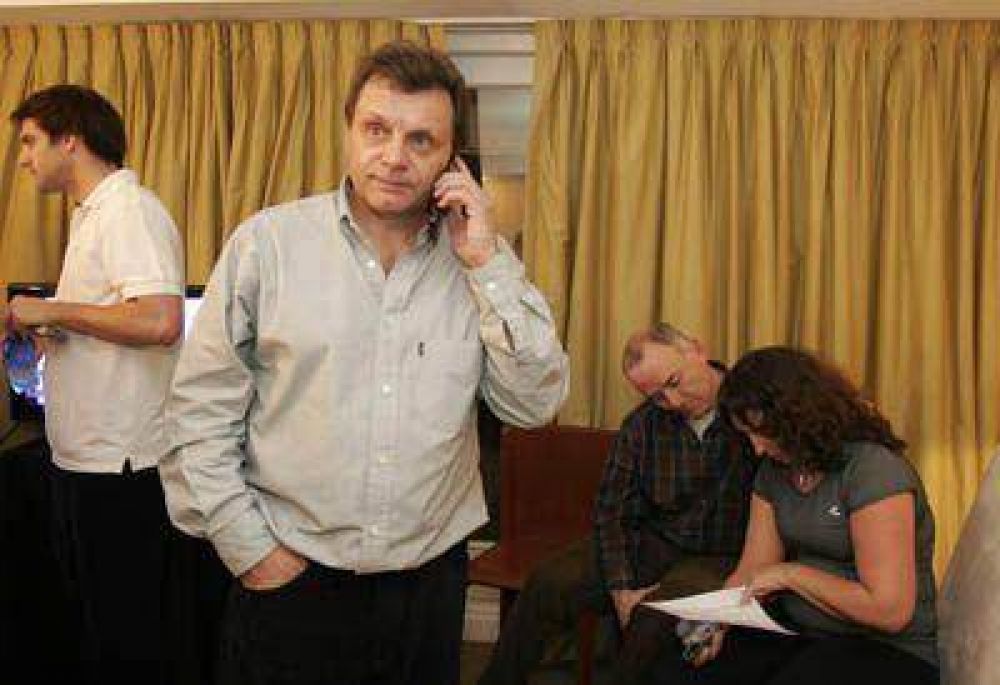 Peralta: "Los paros tienen una clara connotaci�n pol�tica" 