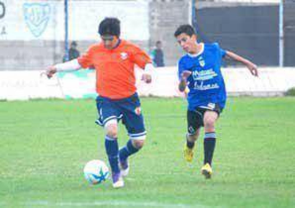 Gan� Villa, empat� Newbery y ya est�n los clasificados