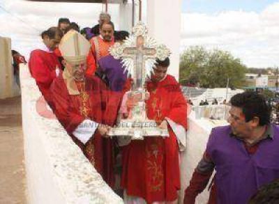 Unas 10 mil personas coparon Villa Mail�n
