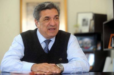 Slezack: �Randazzo jam�s pis� Berisso porque invierte dinero en otra lista�