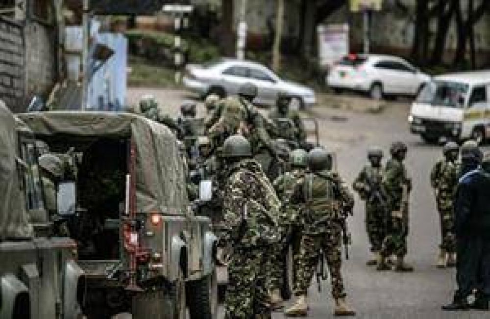 Con un gran operativo militar, rescatan a la mayor�a de los rehenes en Kenya