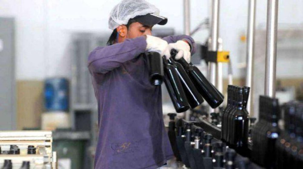 Empresarios locales prev�n suba de costos y menos ventas