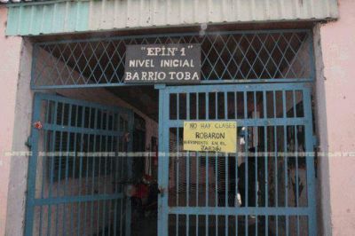 La delincuencia se adue�a del jard�n del barrio Toba. Robaron hasta la comida de los chicos