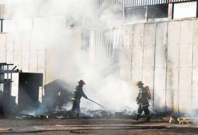 Incendio en el Parque Industrial