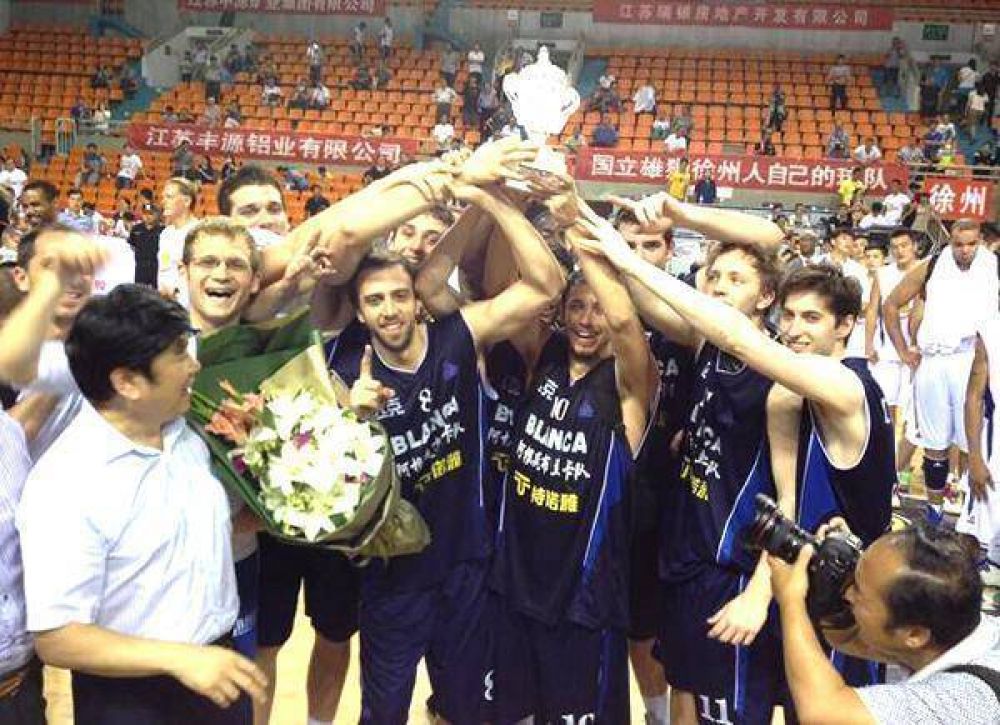 Lisandro Rasio grit� campe�n en China siendo doble figura