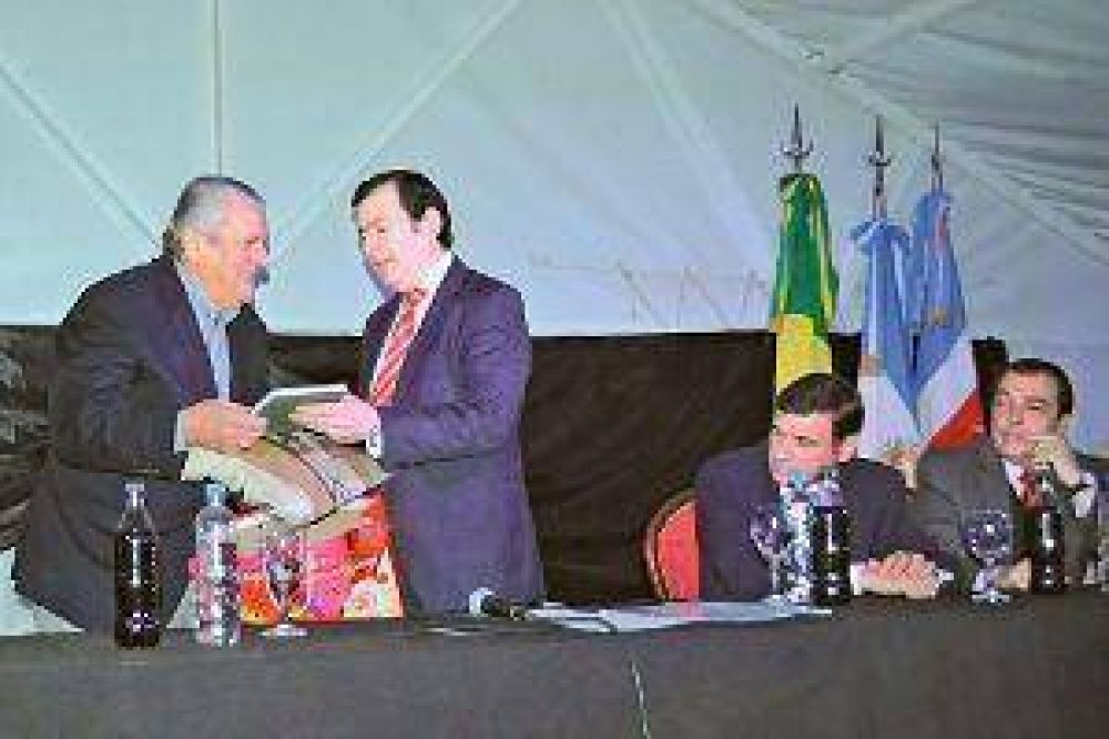 Zamora inaugur� juegos deportivos del Mercosur de Tribunales de Cuentas