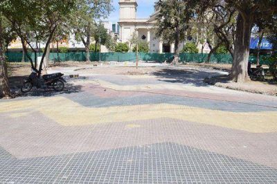 Contin�an los trabajos en Plaza Libertad y el Parque Sur