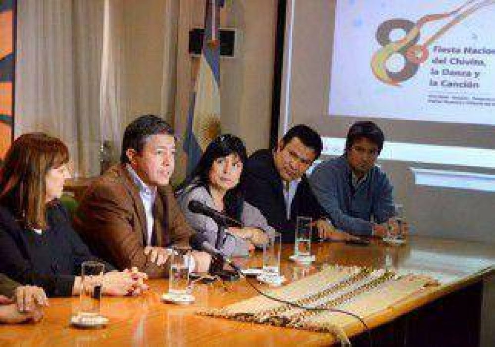 Artistas locales y nacionales en la Fiesta del Chivito 