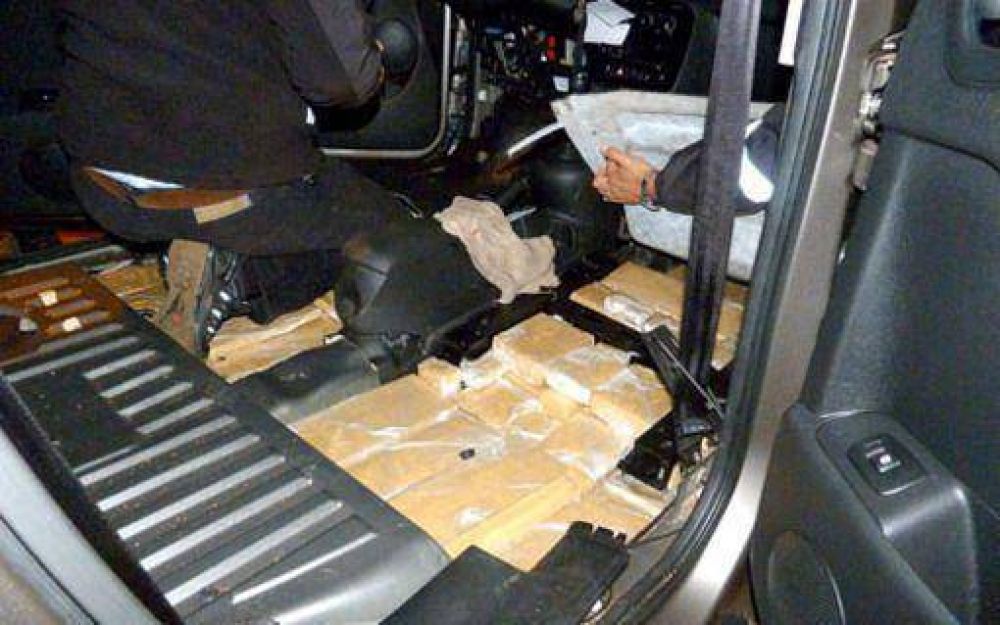Incautaron 150 kilos de marihuana en el Puente Posadas-Encarnaci�n 