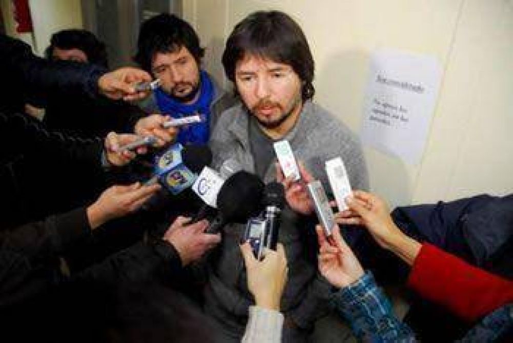 ADOSAC ANUNCI� QUE UN 12% DEL �ESTADO DOCENTE� INTEGRAR� EL B�SICO
