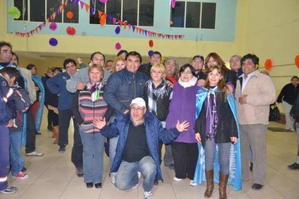Mansilla arras� en las elecciones del SOEM