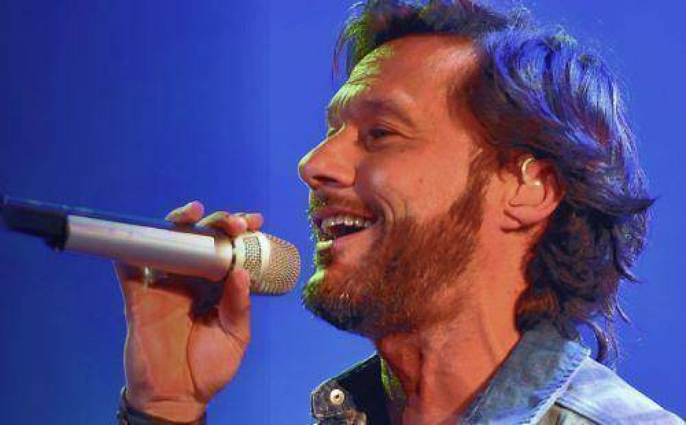 Tigre: Diego Torres cantar� gratis en el play�n de la Estaci�n de Tigre