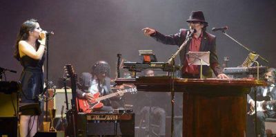 Hist�rico: Charly Garc�a en el Col�n