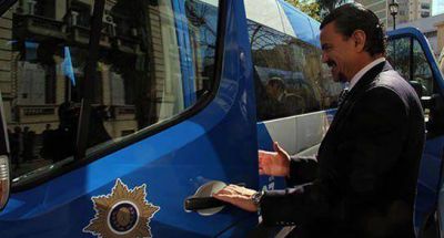 M�s minibuses para la Polic�a
