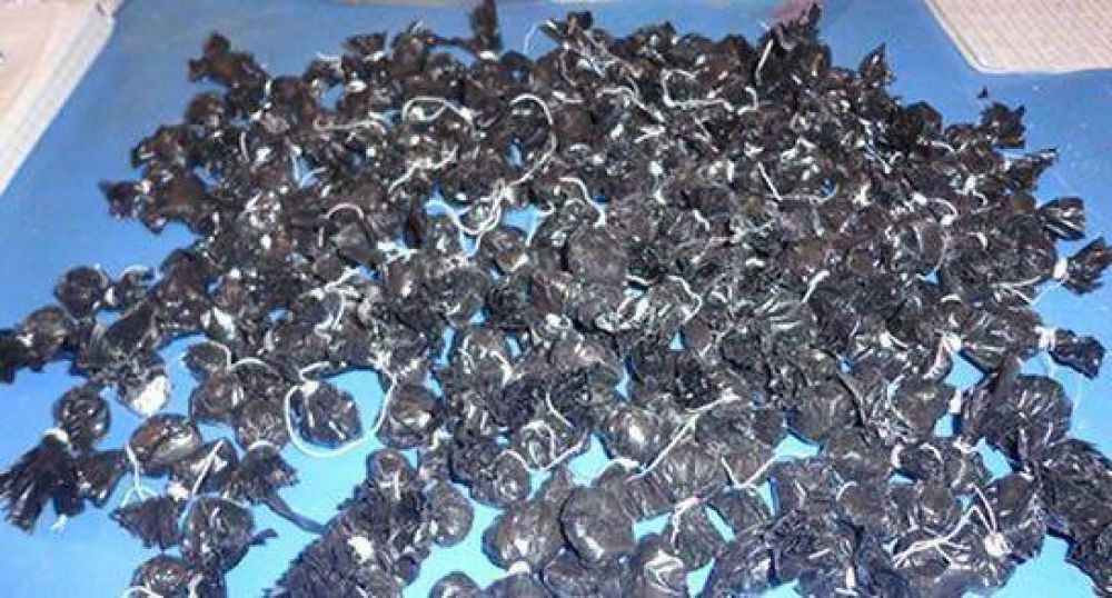Secuestran 11 kg de coca�na