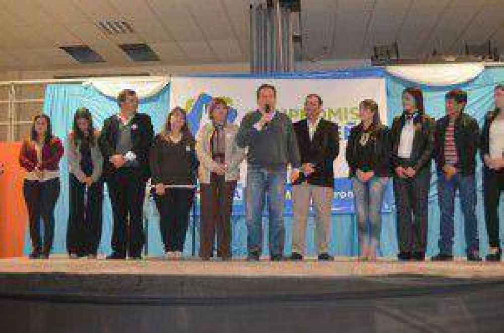 �Compromiso formose�o� en sociedad