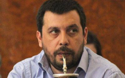 Piden la tala de �rboles en el barrio Don Emilio