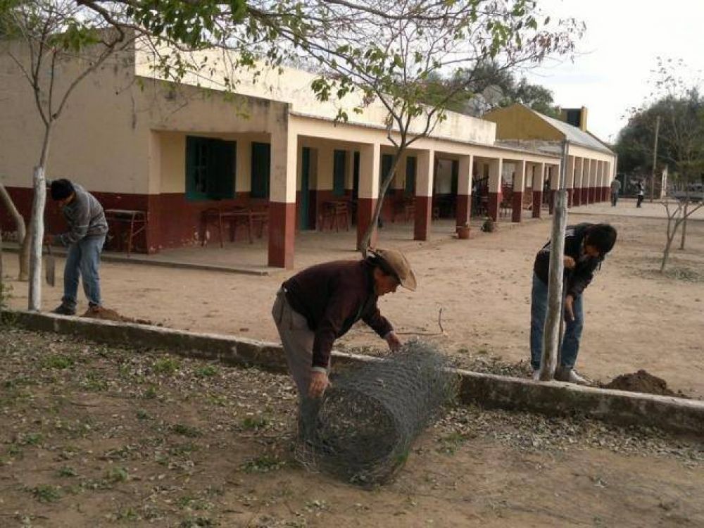 Escuelas sin clases por falta de agua