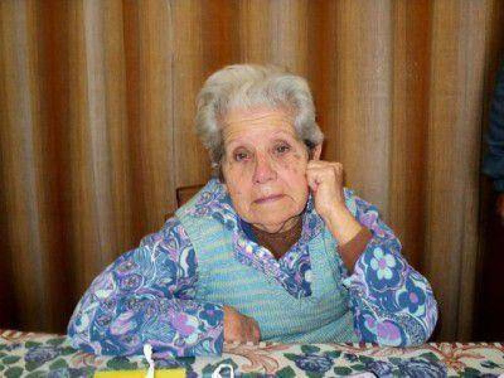 Roban a una abuela: �me llevaron los poquitos ahorros que tenia�