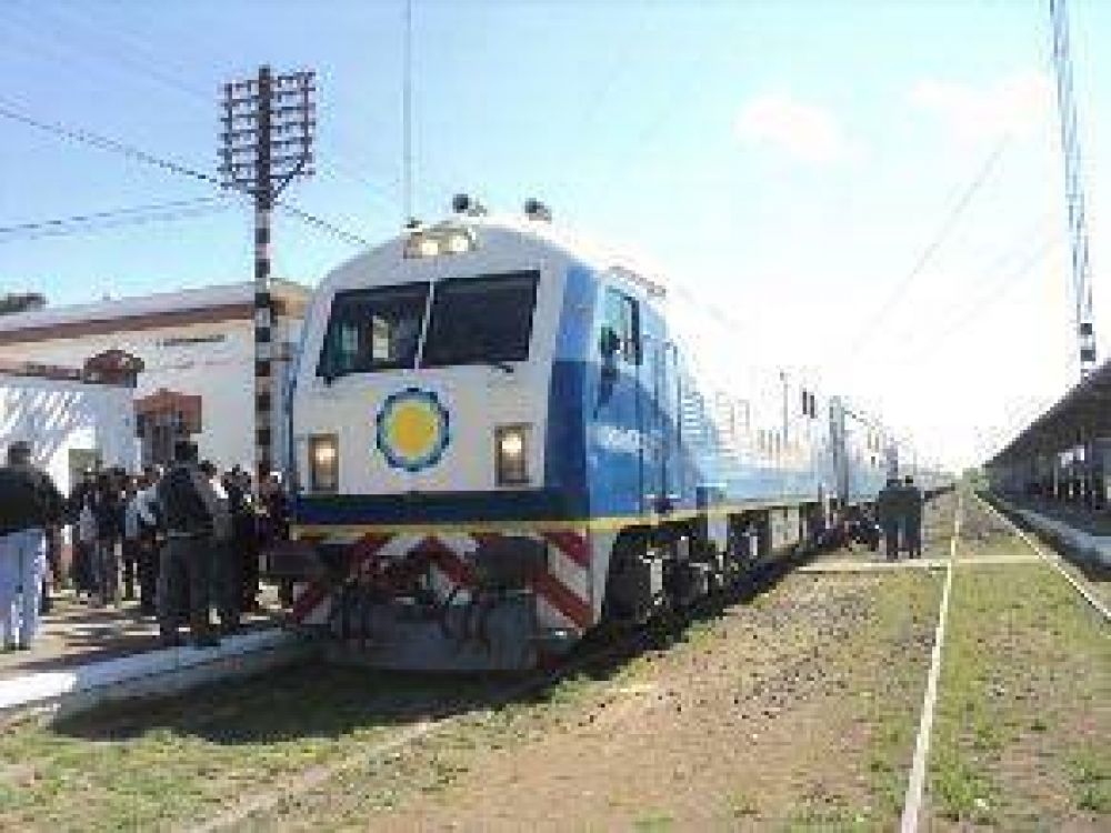 Un tren de pasajeros de origen chino unir� Once-Bragado y Bragado-Once 