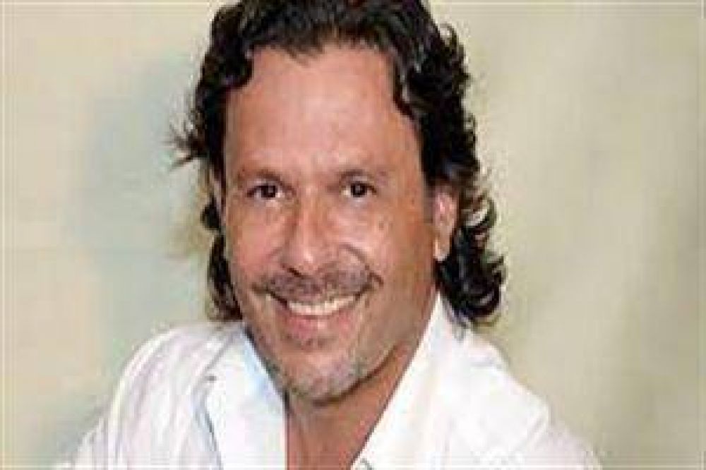 Gustavo S�enz: "El 6 de octubre la gente votar� personas con s�lida gesti�n antes que partidos"