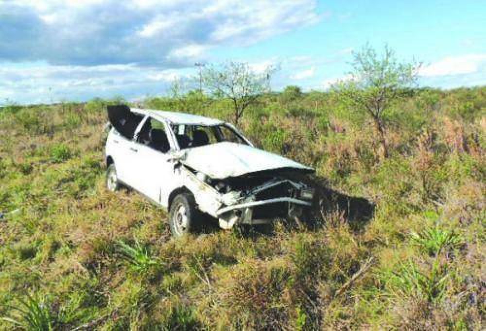 Un posade�o falleci� al volcar su auto en Entre R�os