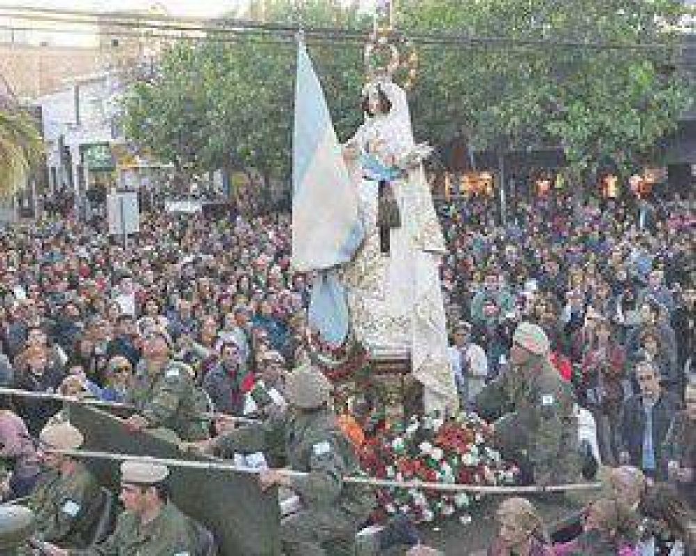 Con gran asistencia de fieles se realiz� la procesi�n de la Virgen de La Merced