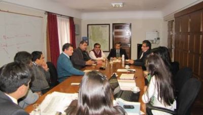 Los legisladores piden cambios en los "interlocutores" de salud
