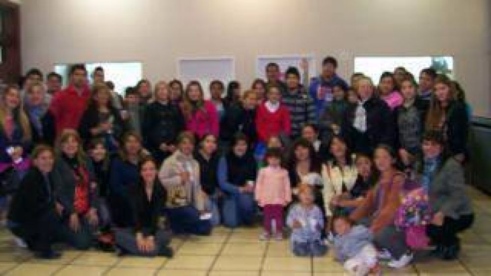 La Secretar�a de Educaci�n Municipal agasaj� a los acompa�antes pedag�gicos