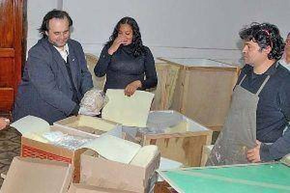 Trasladan 22 mil piezas de los museos a la Direcci�n Patrimonial