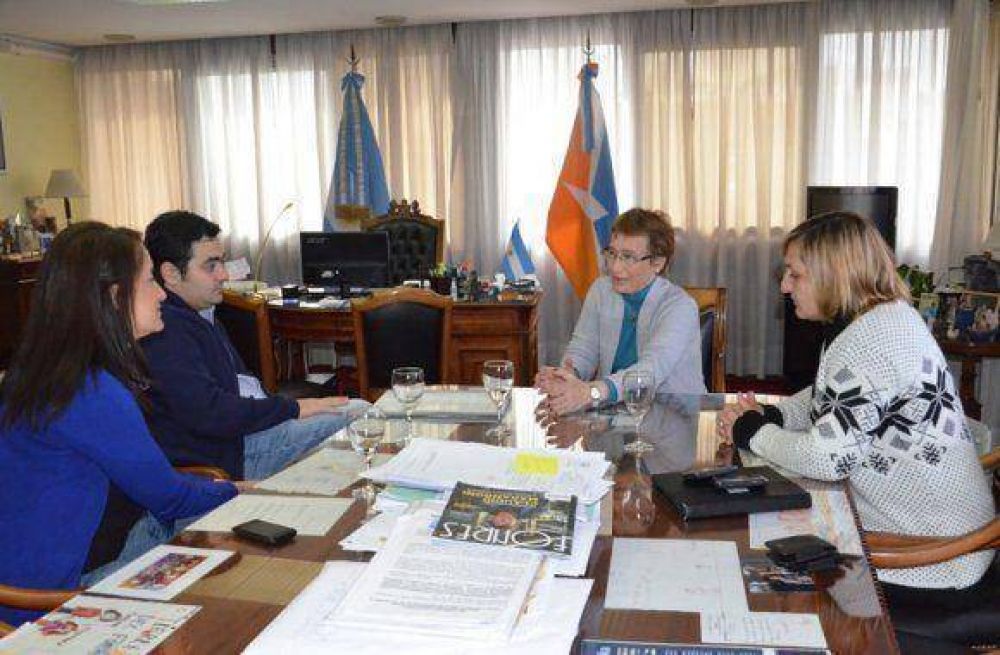 El Secretario de Julio De Vido arrib� a la provincia