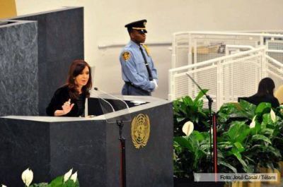 Cristina volvi� al pa�s y por la tarde entregar� cr�ditos del plan Procrear
