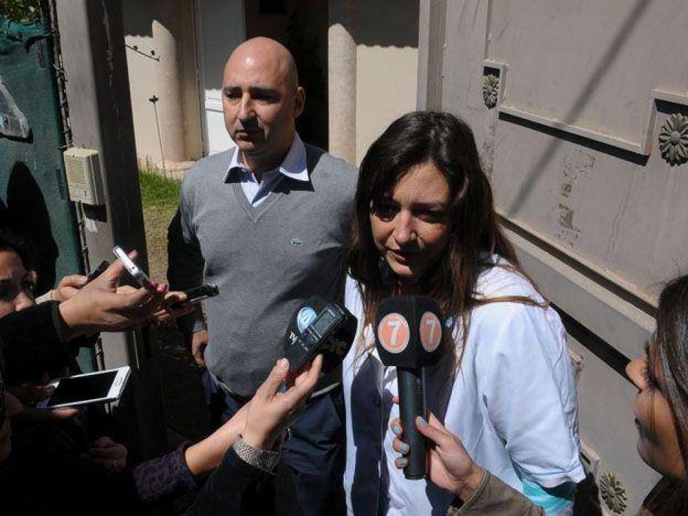 "En ning�n momento su vida corri� riesgo", se�alaron los m�dicos de Carlos Nahir Menem
