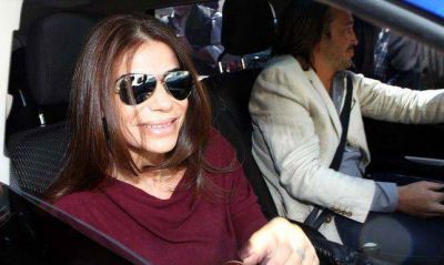 Los m�dicos de Carlos Nair Menem aseguraron que hace seis meses que se trata de su adicci�n