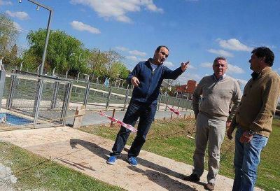 Avanza la obra de climatizaci�n del natatorio en el Polideportivo Zabala