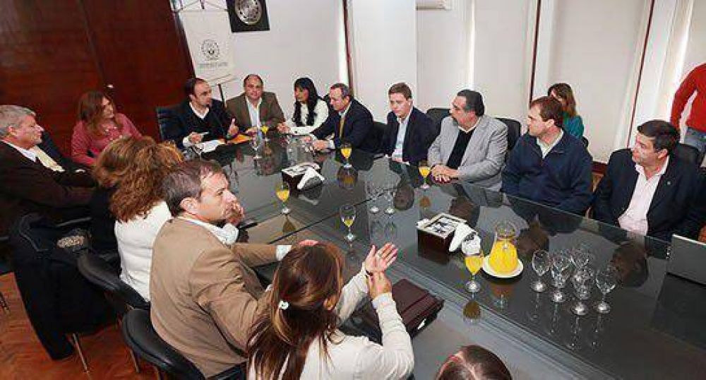 "Vamos a reparar m�s de mil baches"