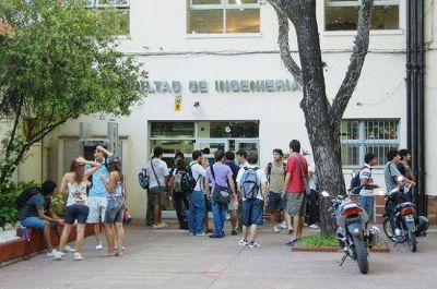 Docentes de la UNNE van al paro este jueves 26 de septiembre