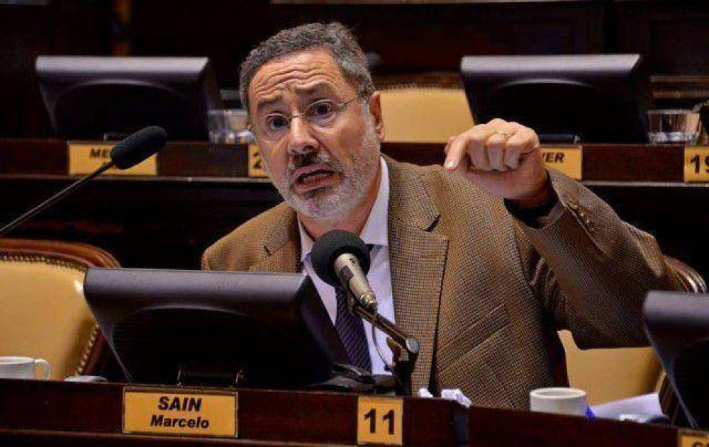 Sa�n dijo que �no s� de que se va a disfrazar Cheppi, porque ahora es su partido el que est� detr�s de la creaci�n de la polic�a municipal�