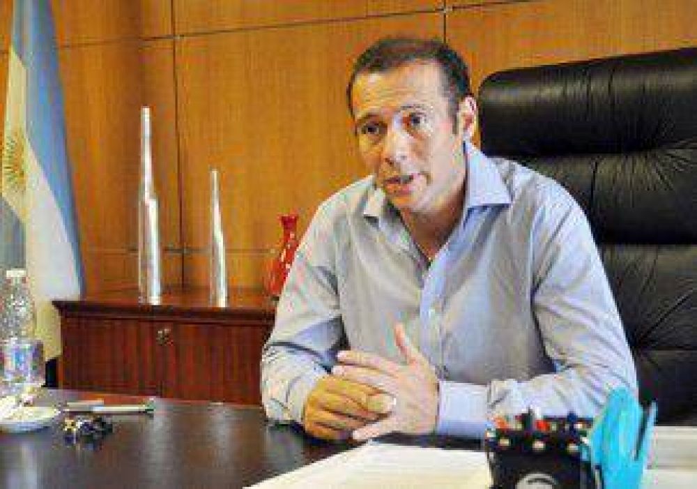 Naci�n autoriz� a Neuqu�n a emitir bonos por 198 millones de d�lares 
