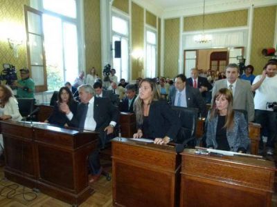 Concejales apoyaron el reclamo de los vecinos de Barrio Capdepon