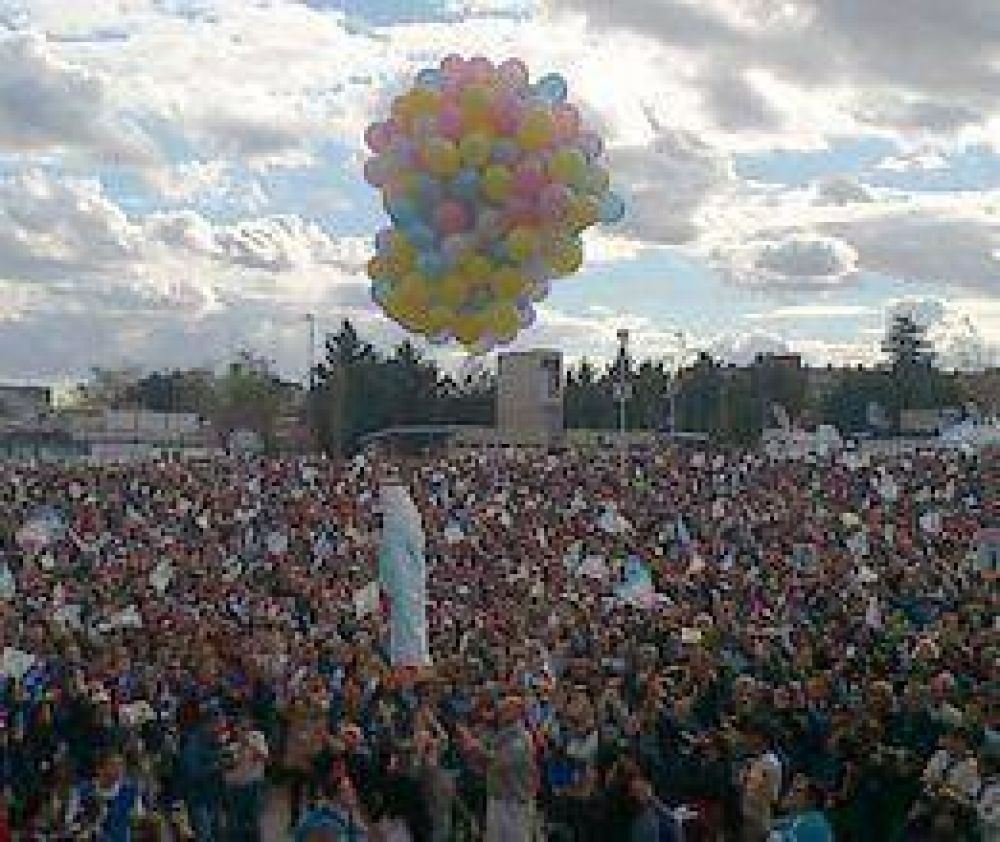 M�s 500 mil peregrinos en la fiesta mariana  