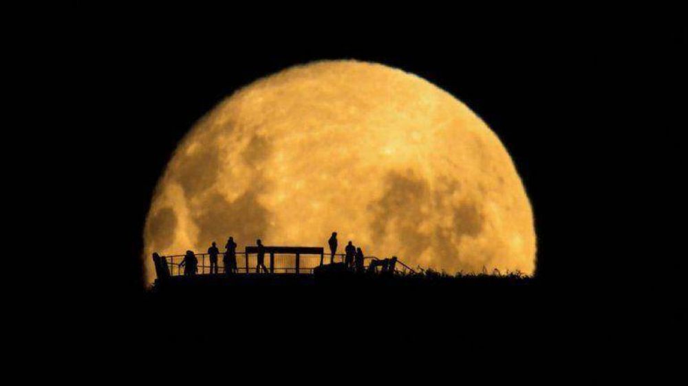 La Luna es mucho m�s joven de lo que se pensaba