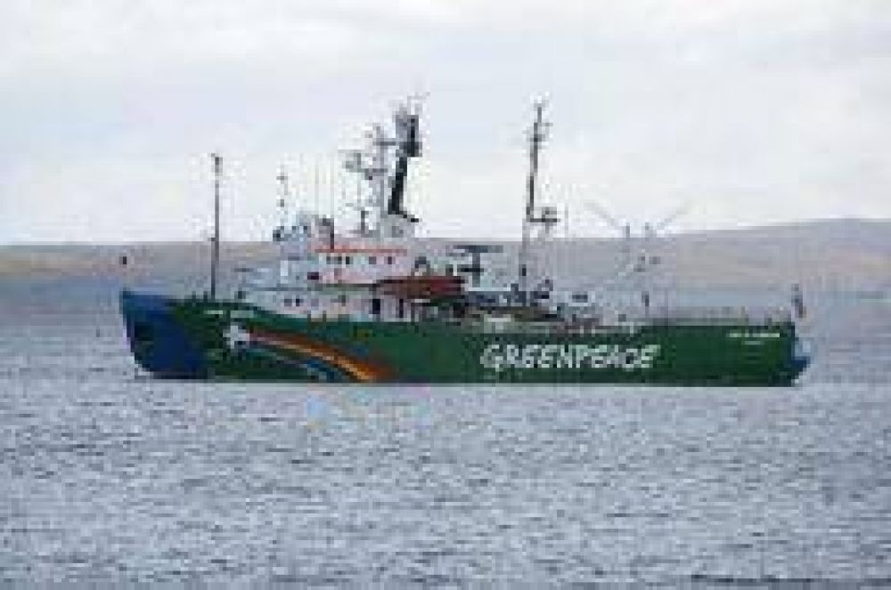 Dos meses de prisi�n preventiva para los activistas de Greenpeace
