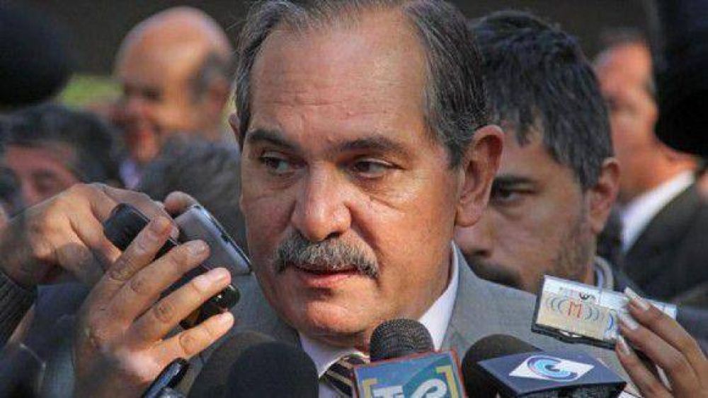 Alperovich asegur� que la provincia no podr� subsidiar el boleto estudiantil