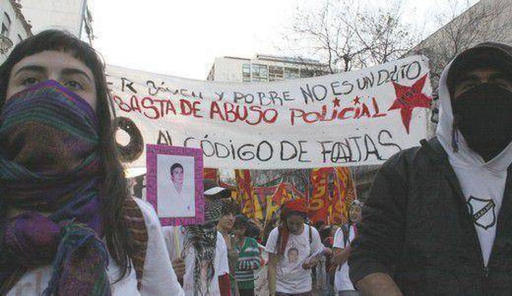 Marcha contra represivo C�digo de Faltas cordob�s