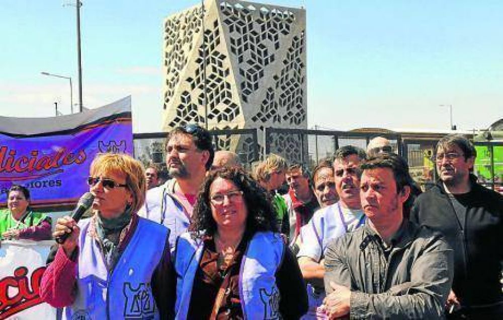 Los empleados judiciales realizar�n 48 horas de paro la semana pr�xima