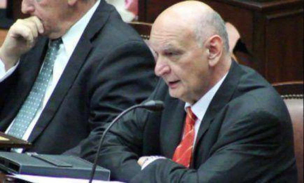 Piden prevenci�n e informes sobre el estado de las aguas de los balnearios municipales