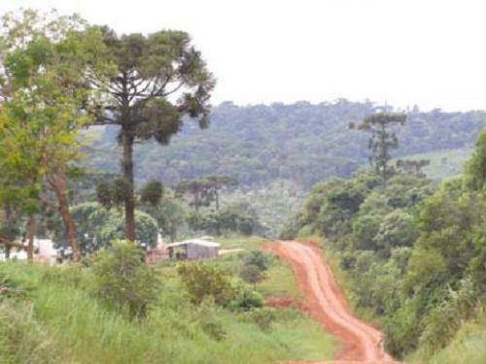 Tierras: Firman acuerdo para regularizar situaci�n ocupacional en San Pedro