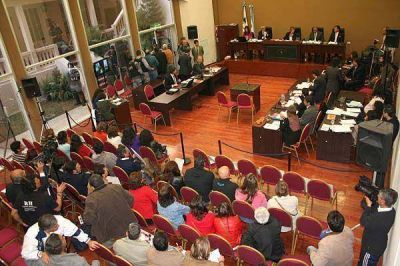 Testigo declaro haber visto torturadas a tres detenidas desaparecidas en c�rcel juje�a
